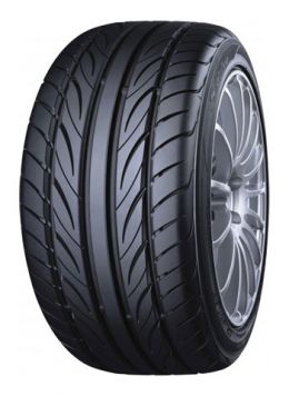 YOKOHAMA 235/40 R17 90Y